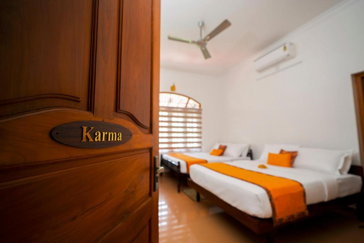 Parudeesa - Heavenly- Luxurious Palace Look-Near Cbd - Kerala - India With Breakfast Kāladi 客房 照片
