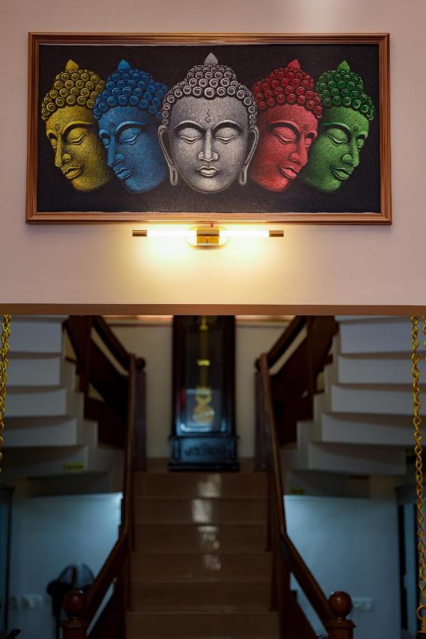 Parudeesa - Heavenly- Luxurious Palace Look-Near Cbd - Kerala - India With Breakfast Kāladi 外观 照片