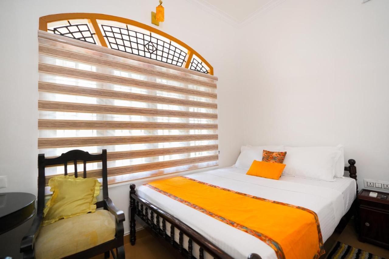 Parudeesa - Heavenly- Luxurious Palace Look-Near Cbd - Kerala - India With Breakfast Kāladi 外观 照片
