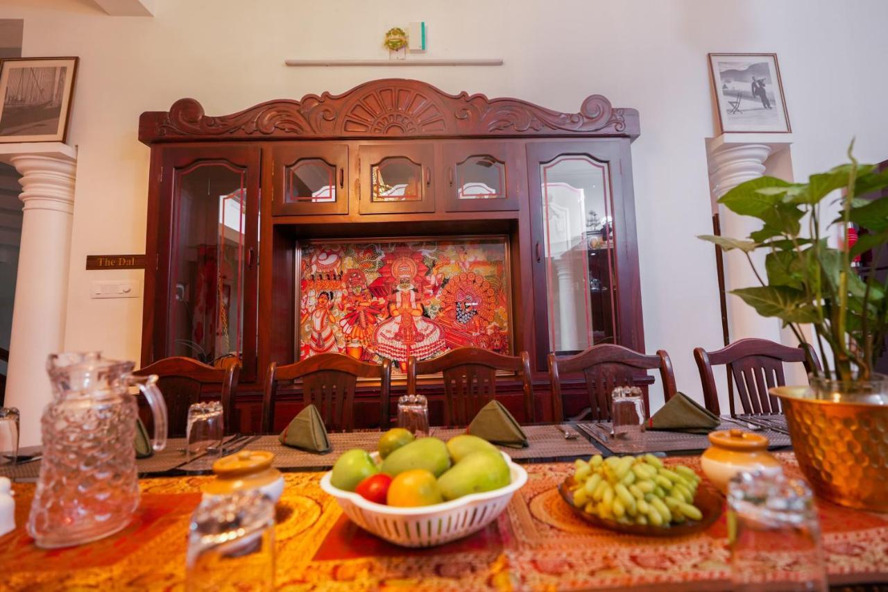 Parudeesa - Heavenly- Luxurious Palace Look-Near Cbd - Kerala - India With Breakfast Kāladi 外观 照片