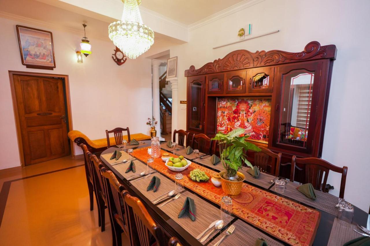 Parudeesa - Heavenly- Luxurious Palace Look-Near Cbd - Kerala - India With Breakfast Kāladi 外观 照片