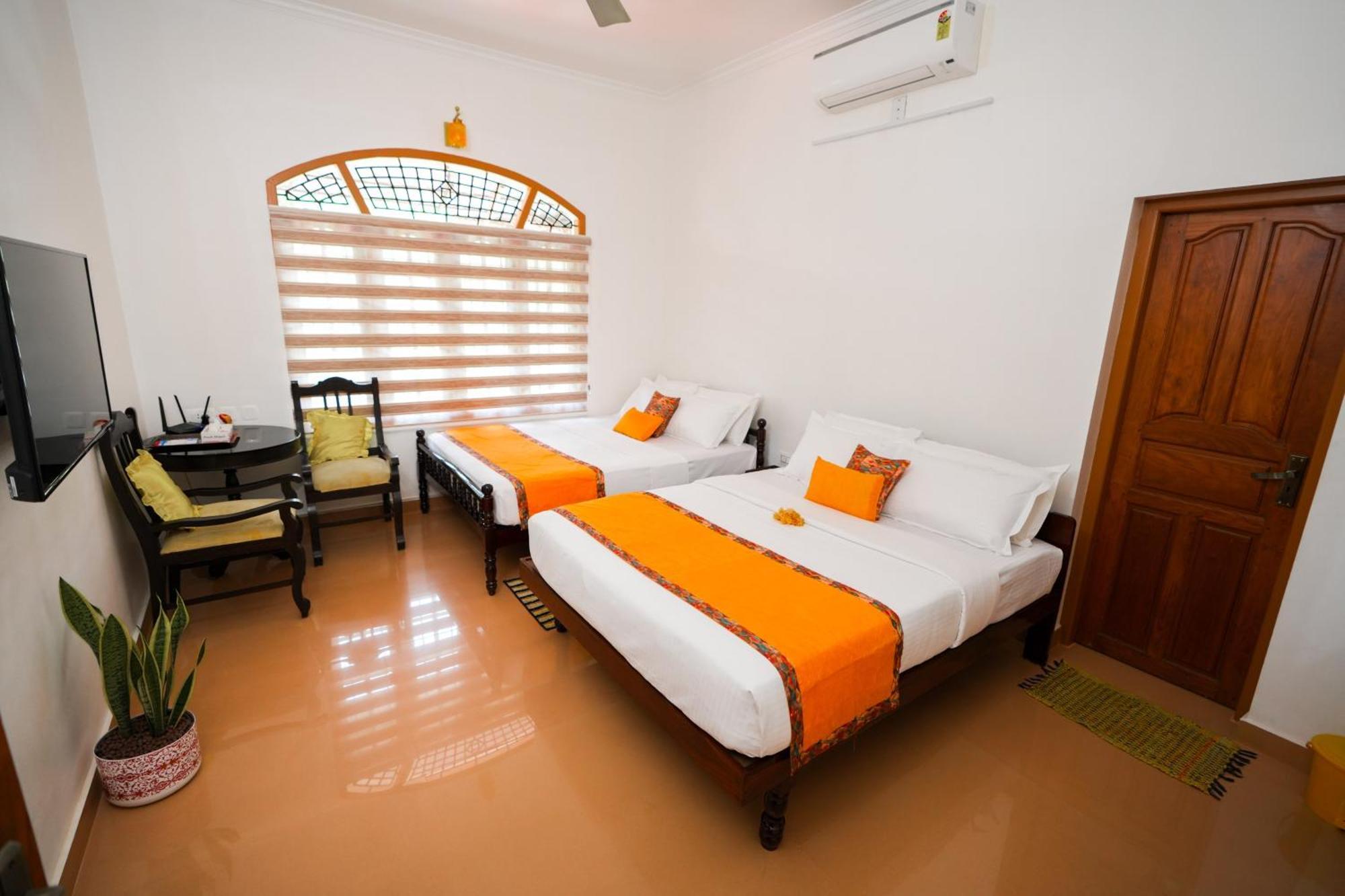 Parudeesa - Heavenly- Luxurious Palace Look-Near Cbd - Kerala - India With Breakfast Kāladi 外观 照片