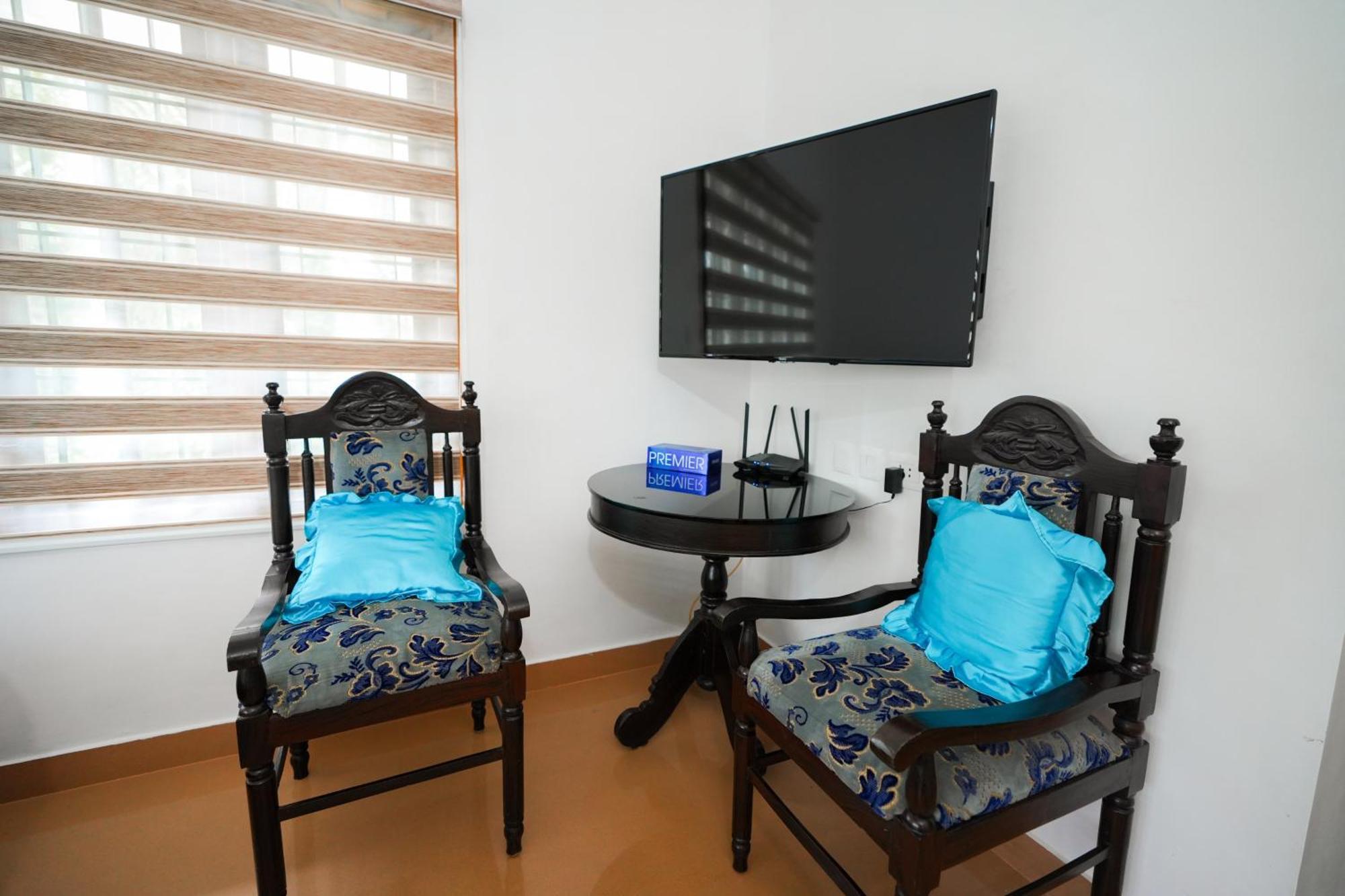 Parudeesa - Heavenly- Luxurious Palace Look-Near Cbd - Kerala - India With Breakfast Kāladi 外观 照片