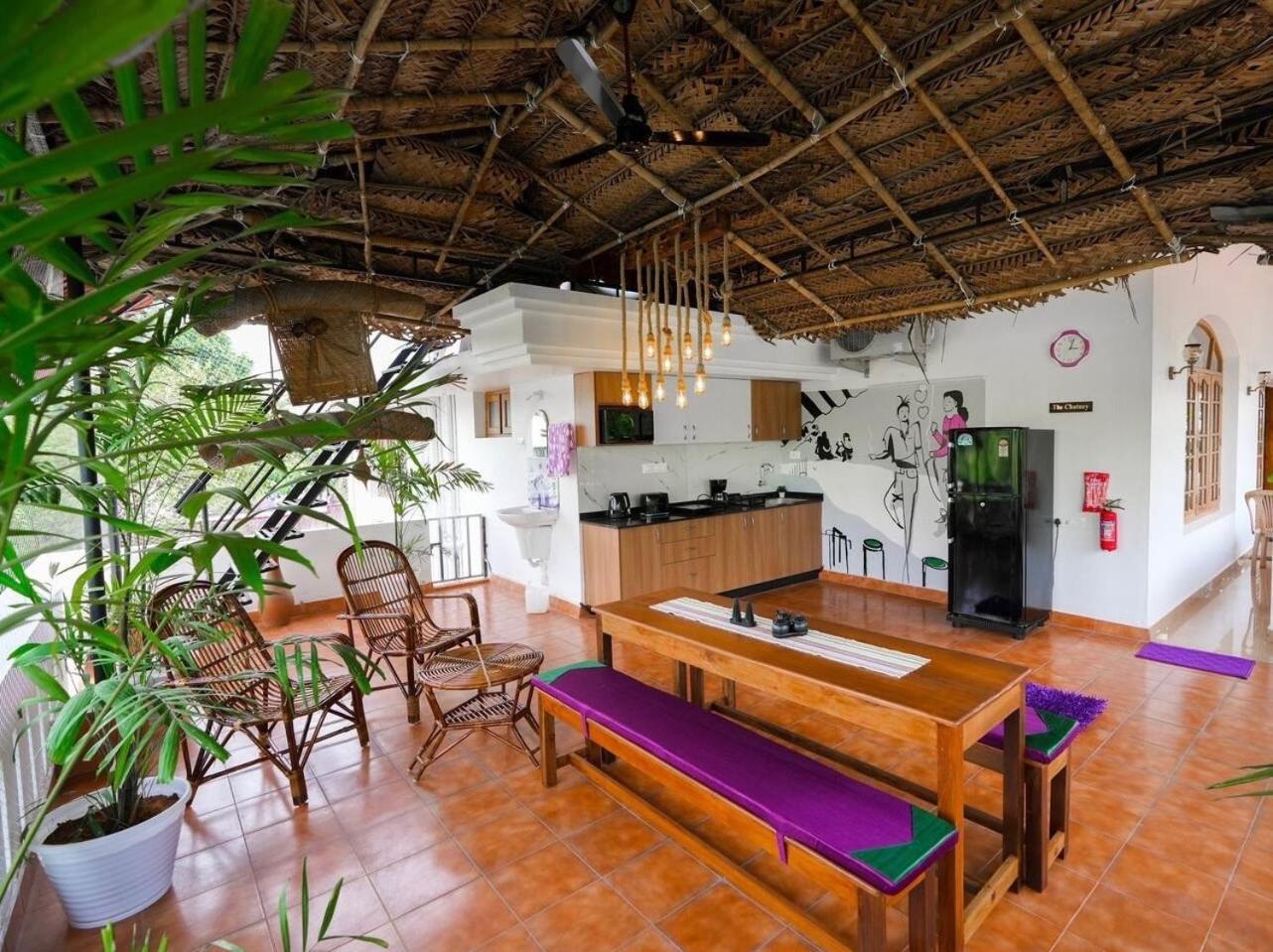 Parudeesa - Heavenly- Luxurious Palace Look-Near Cbd - Kerala - India With Breakfast Kāladi 外观 照片